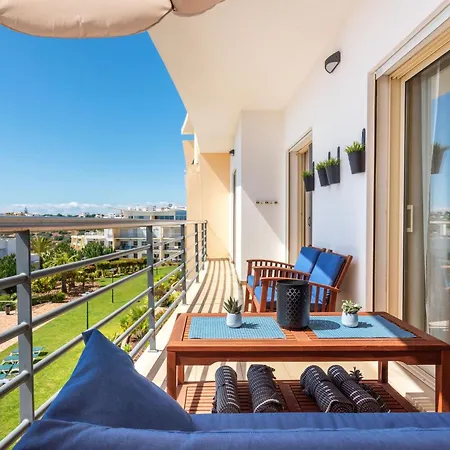 Apartamento Elena 1 Mit Blick Auf Wasser By Interhome